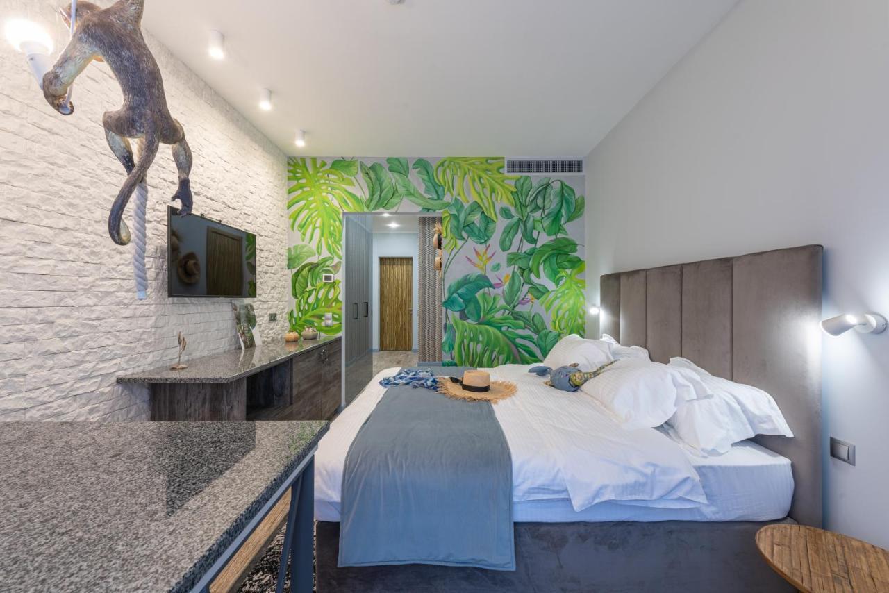 Mr Grey Boutique Hotel Odessa Exteriör bild